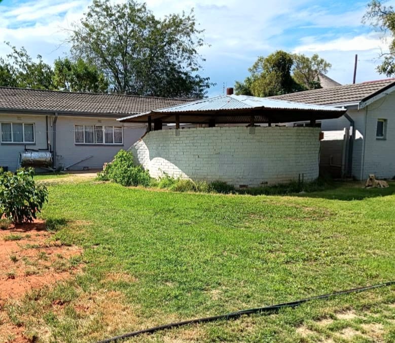 5 Bedroom Property for Sale in Brandfort Free State